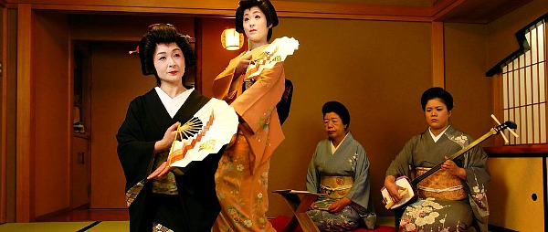 Geisha spettacolo